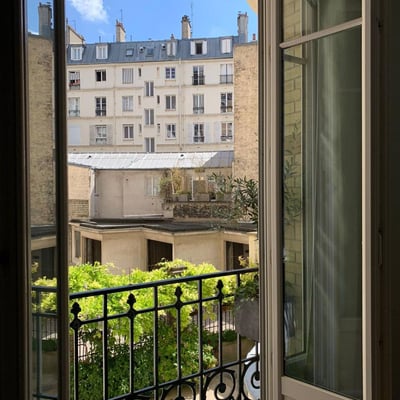 Vermietung einer hellen 2-Zimmer-Wohnung, 80 m², 16. Pariser Bezirk, Frankreich